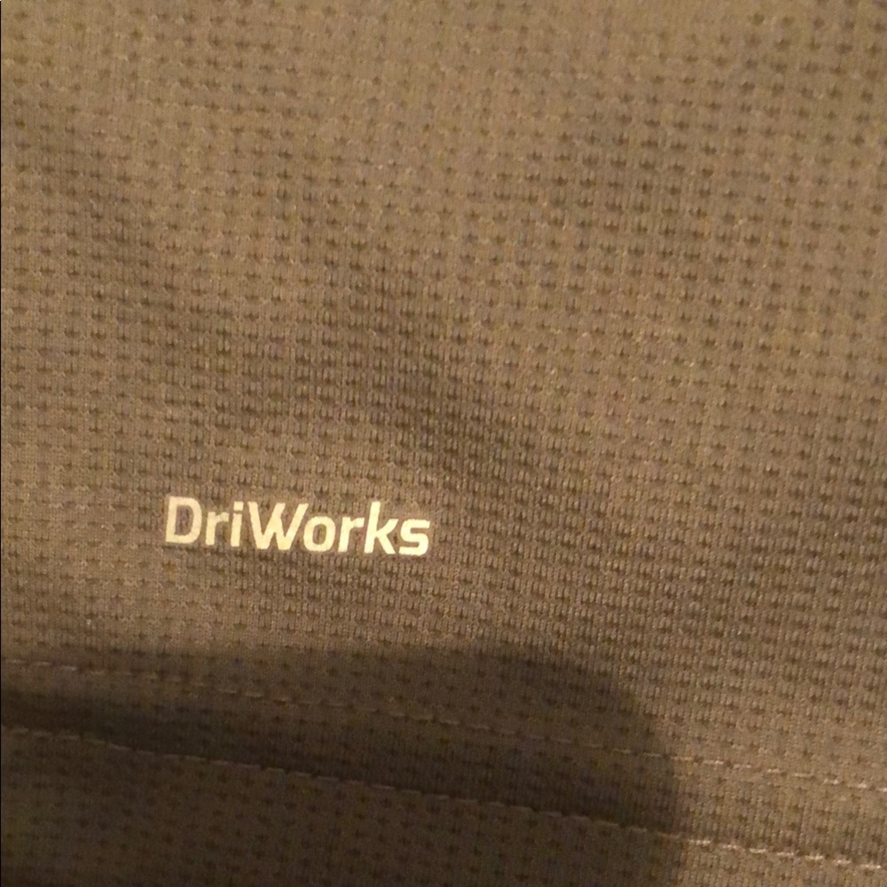 Athletic Works Gray Short Sleeve Tee Moisture-Wicking - Picture 3 of 4
